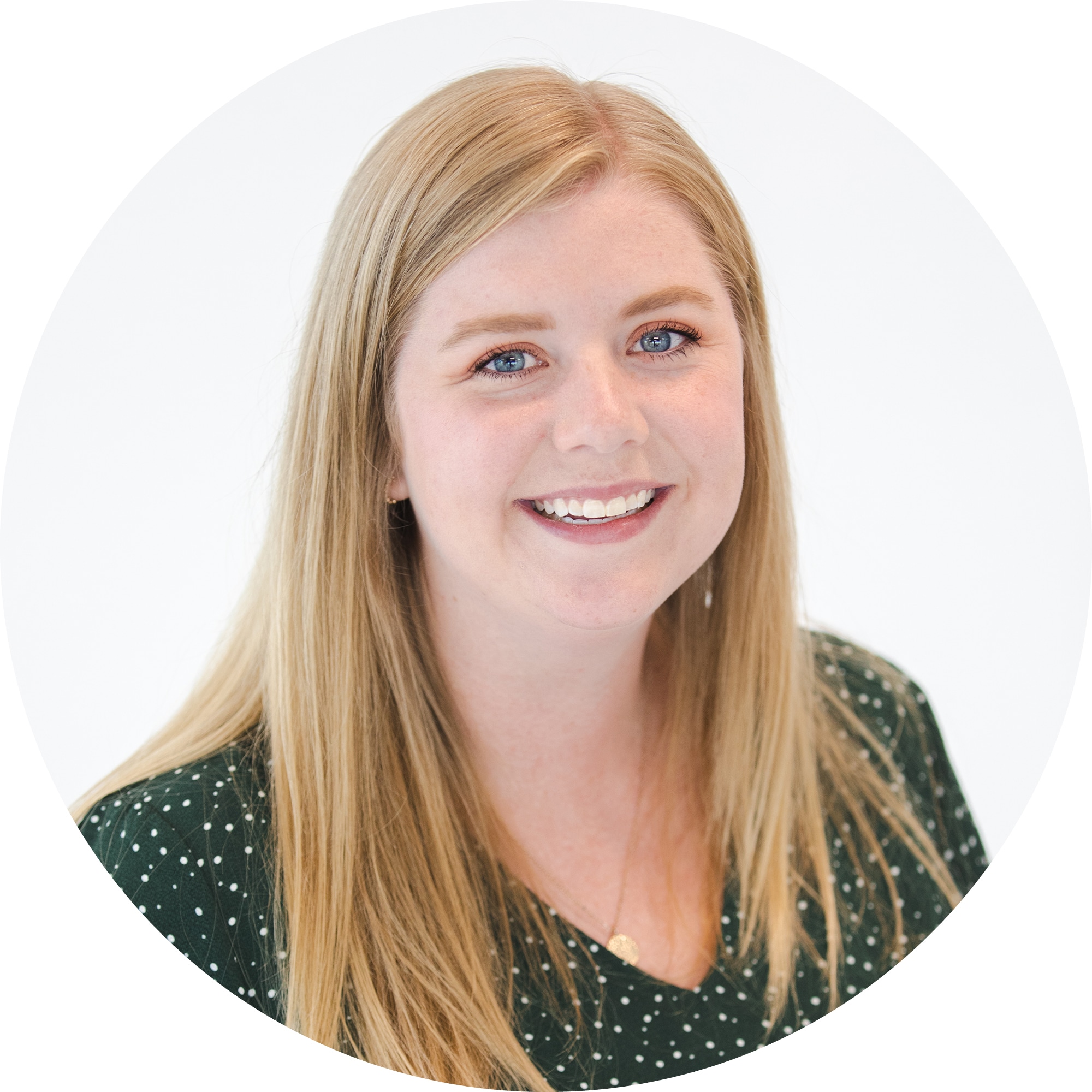 Photo of Kristen Grant, a clinical therapist at Saprea